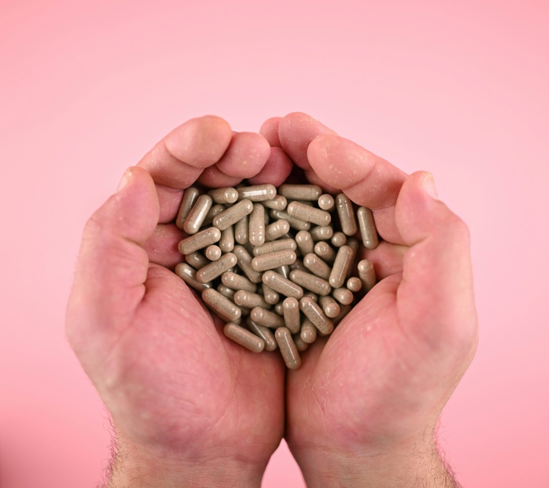 Visual illustration for digestive enzymes vs probiotics