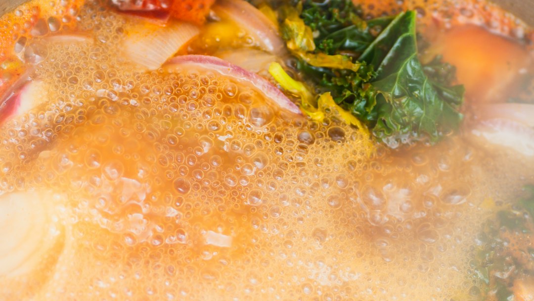 Visual illustration for how to make gut healing bone broth